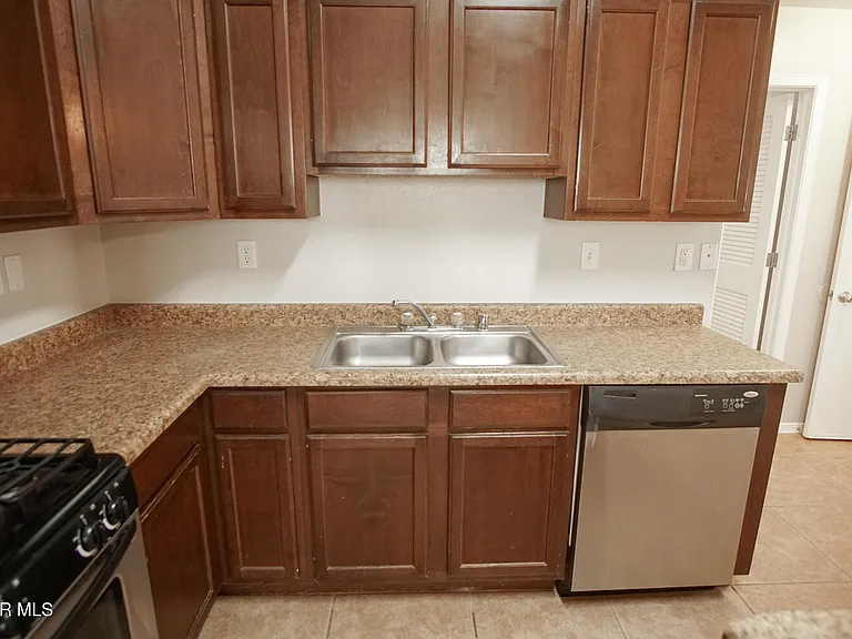 14308 Arabian Point Ave — Photo 5