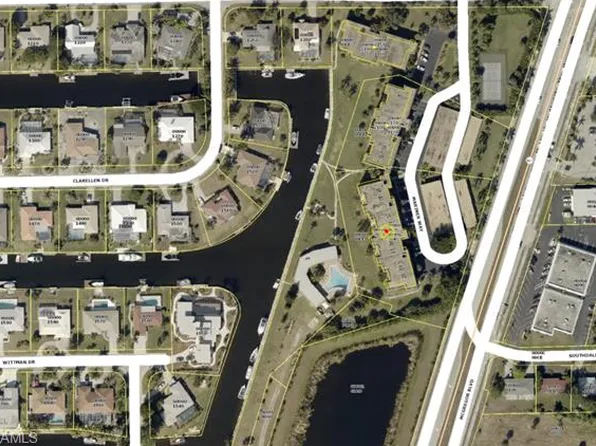 4309 Mariner Way APT 105, Fort Myers, FL 33919