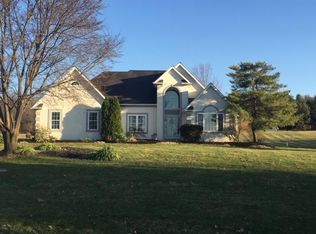 9184 Longswamp Rd, Alburtis, PA 18011
