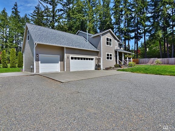 3rd image of 8558 Tracyton Blvd NW