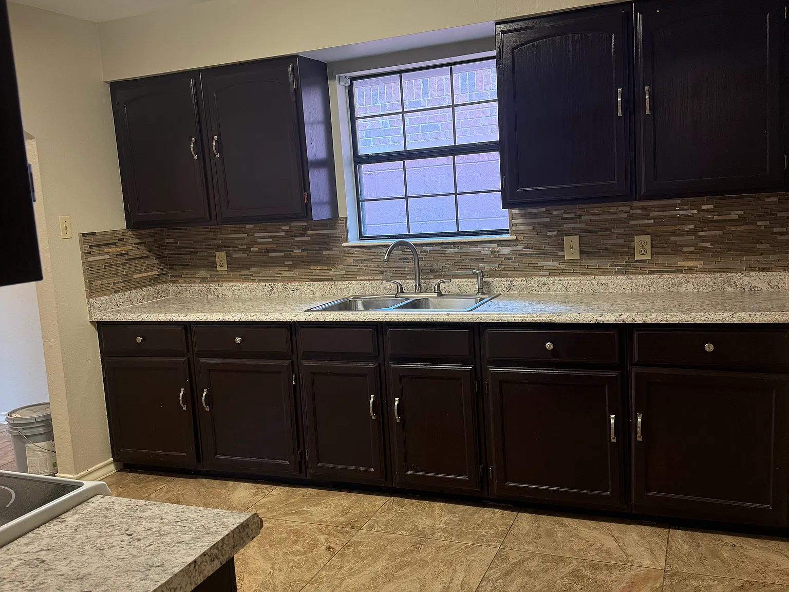 4 bed, 1661 sqft, $1,800 — Photo 3