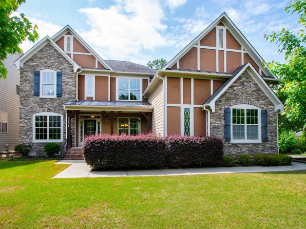3004 Austin Pond Dr, Cary, NC 27519