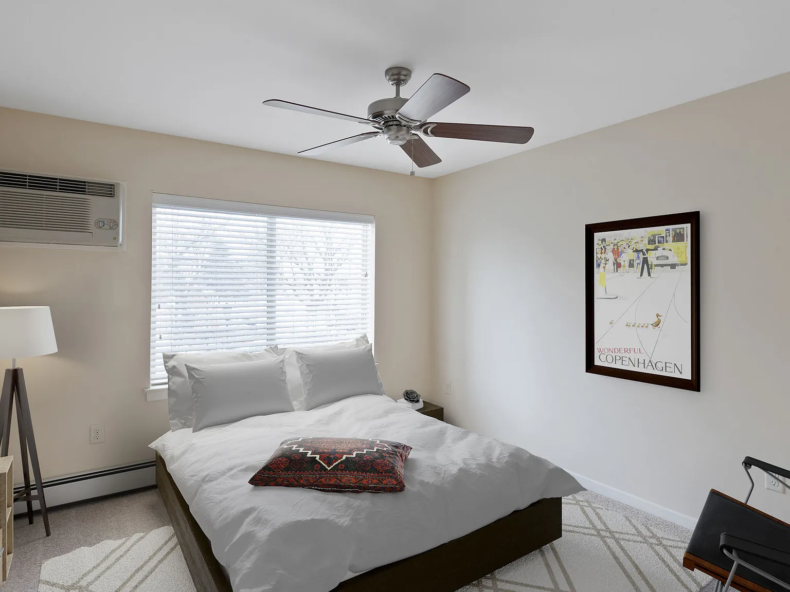 Parkwood Pointe Apartments — Photo 3