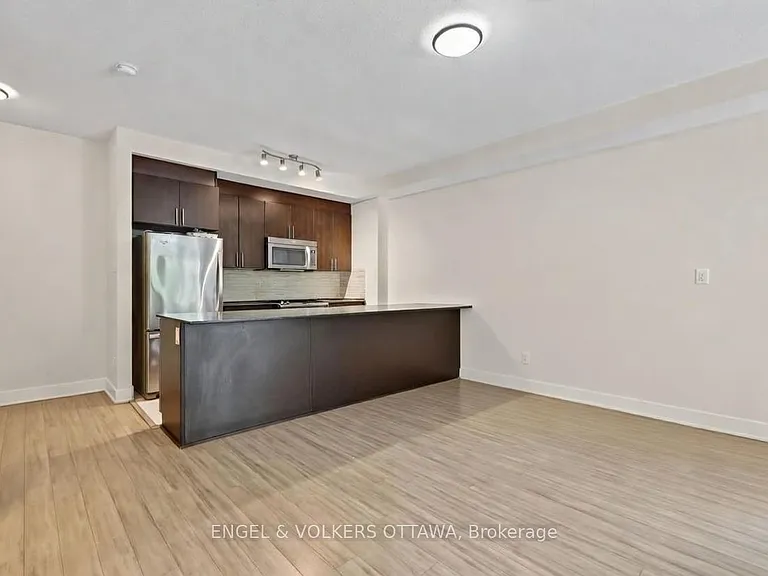 88 Holmwood Ave — Photo 4