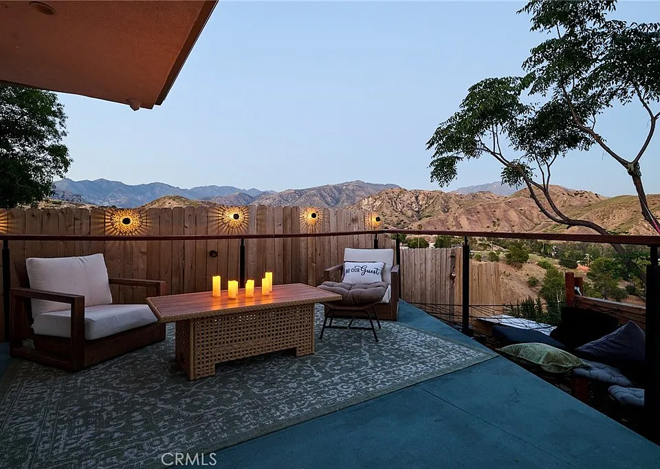 12000 Mountain View Trl