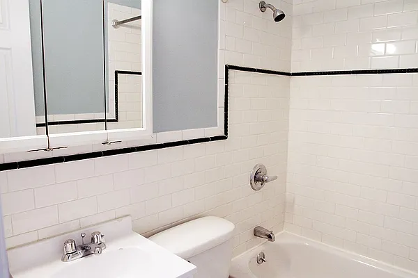 Rented by Twyford Real Estate | media 18