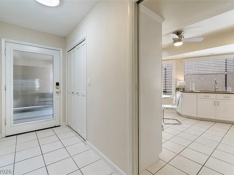 2312 Plaza Del Prado — Photo 5