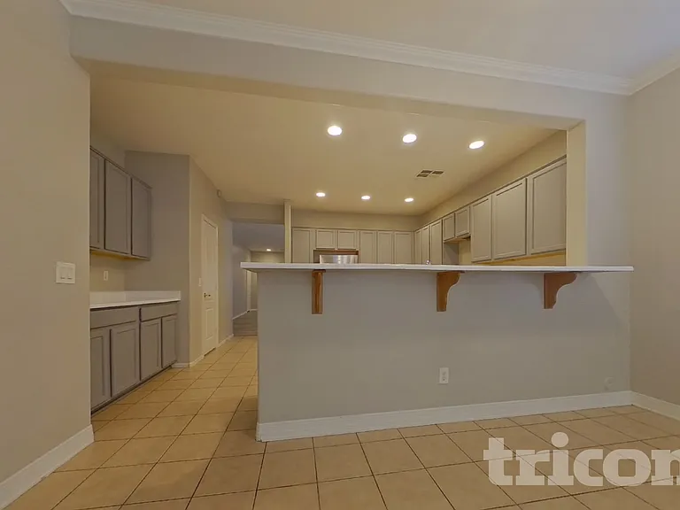 7022 W Carson Rd — Photo 7