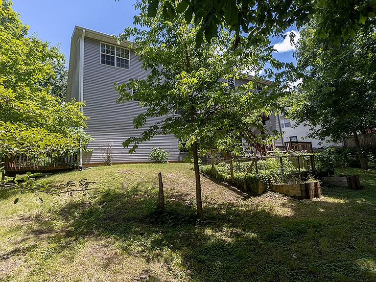5318 Godas Cir — Photo 39