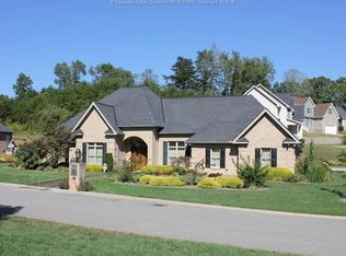 53 Killarney Rd, Winfield, WV 25213