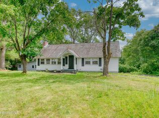 2888 W Old State Rd, Schenectady, NY 12303