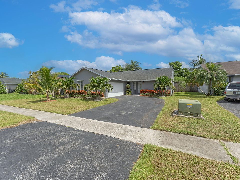 1st image of 7785 Blackwood Lane