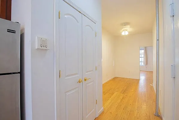 Rented by Voro New York | media 7