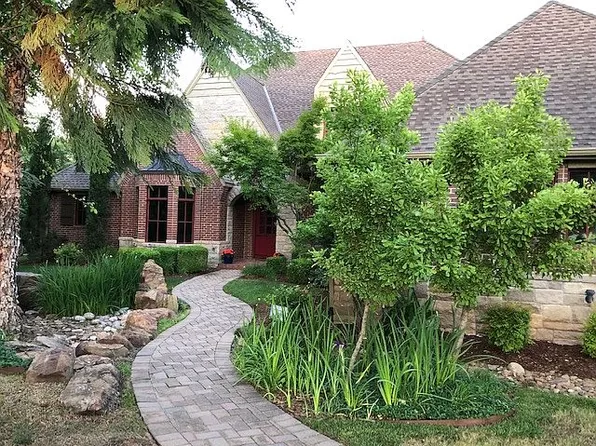 10201 Timber Valley Dr, Oklahoma City, OK 73151