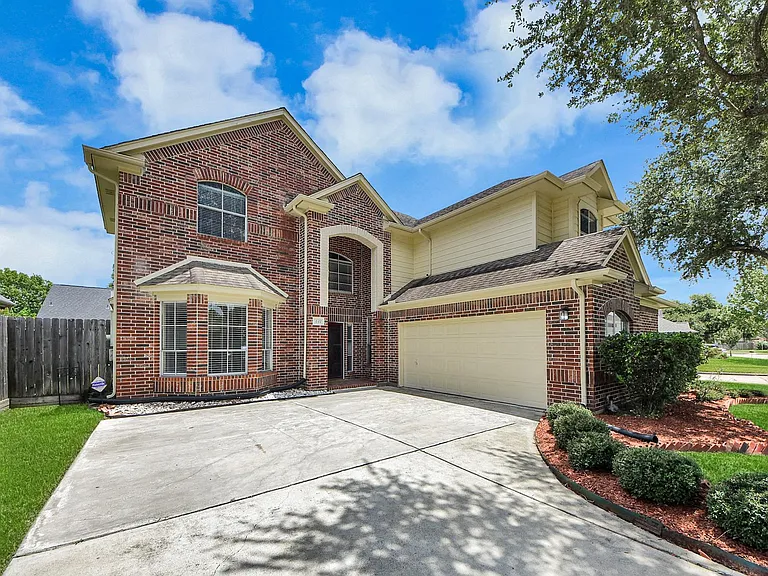 435 Leisure Dr — Photo 50