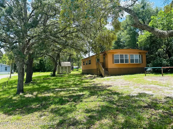 3282 Horseshoe Ln, Spring Hill, FL 34606
