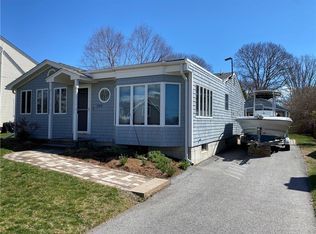 209 Wood Hill Rd, Narragansett, RI 02882