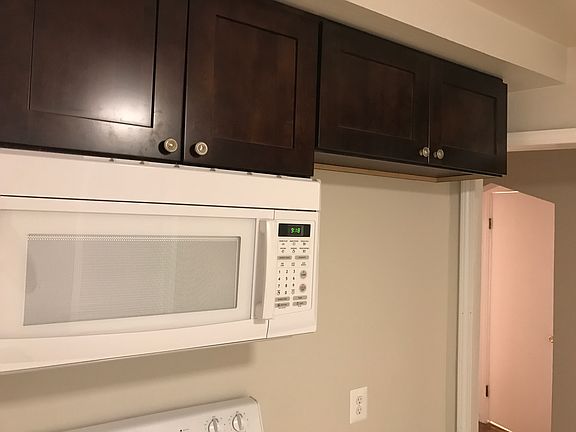Kitchen - new microwave