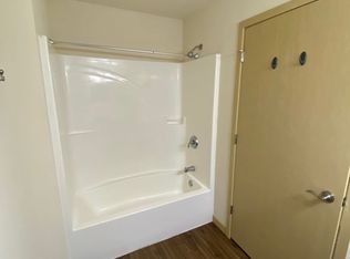 4305-4325 N Towne Ct #4321-1, Windsor, WI 53598