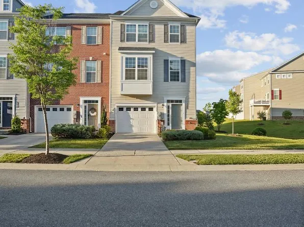 9616 Eaves Dr, Owings Mills, MD 21117