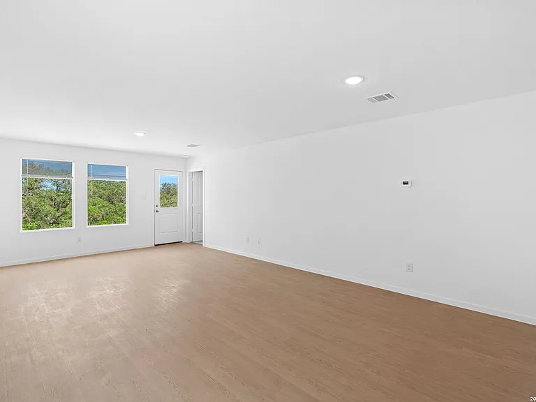 3913 Glade Crk — Photo 6