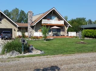 35500 Kenton Ave, Brownstown, MI 48173