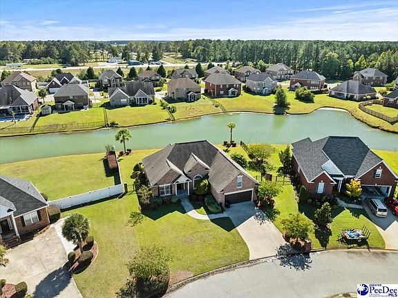 3rd image of 4016 Lake Russell Dr