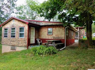 19 Ivy St, Craryville, NY 12521