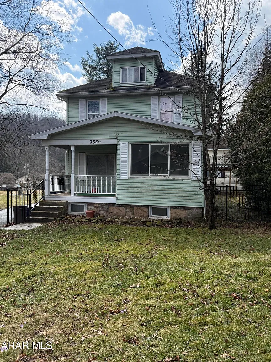 3639 Juniata Gap Rd photo 1
