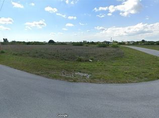 219 Pembroke St, Lehigh Acres, FL 33974