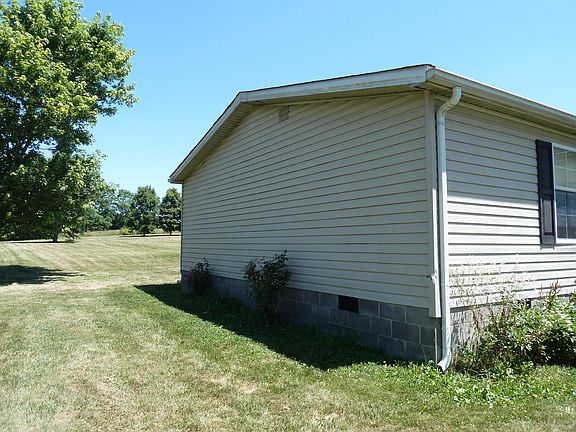 4th image of 2131 Shadynook Pike