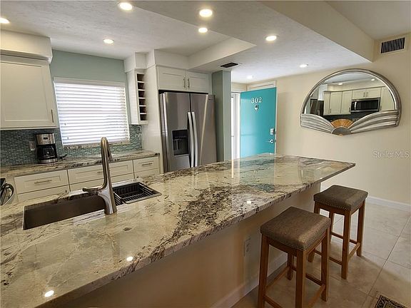 5th image of 1350 N Portofino Dr APT 302