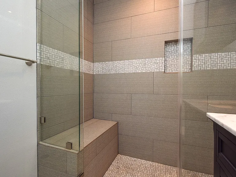 5003 Westview Dr — Photo 38
