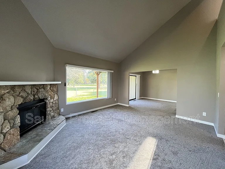 20635 NW Lapine Way — Photo 4