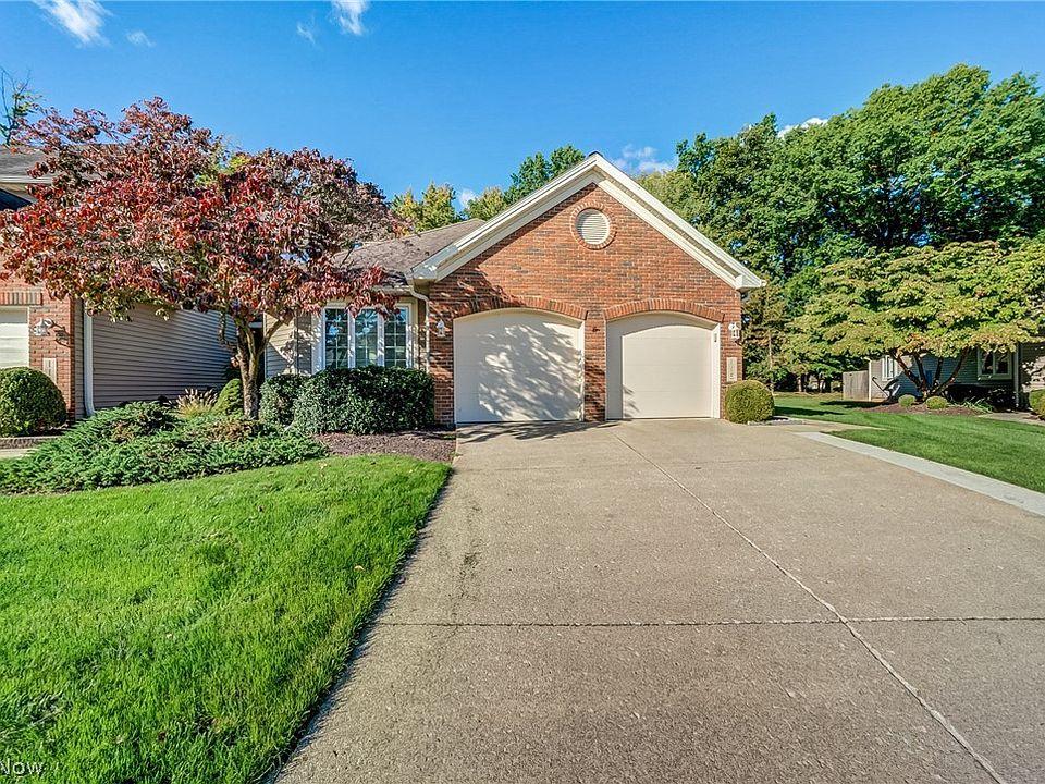1st image of 115 Ambleside Way