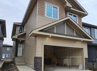 2536 210th St NW, Edmonton, AB T6M 2M7