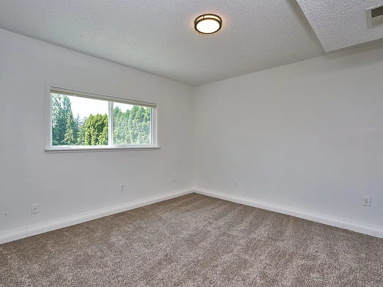 31925 36th Ave SW — Photo 22