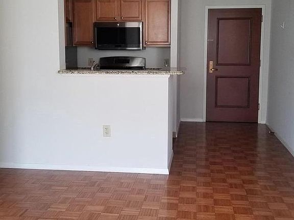 2nd image of 7111 Woodmont Ave APT 901