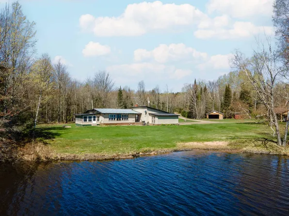 274 N Angeli Rd, Iron River, MI 49935