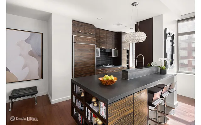 Sold by Douglas Elliman | media 23