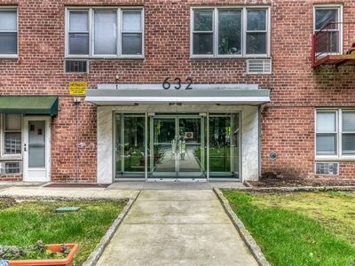 632 Palmer Rd APT 7F, Yonkers, NY, 10701