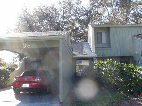 2nd image of 38 Saint Andrews Ct