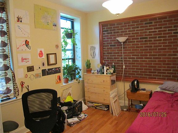 5th image of 107 Van Buren St APT 8B
