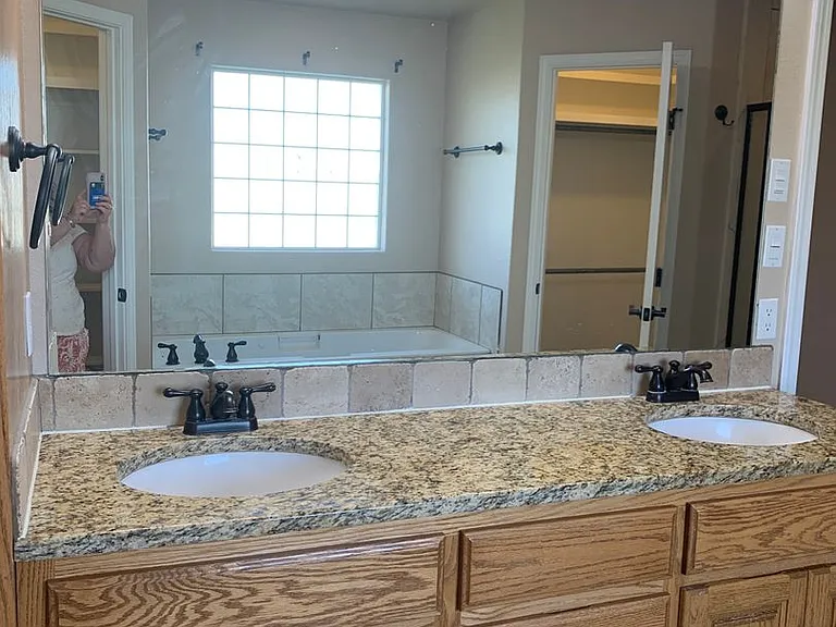 4301 Sandstone Dr — Photo 12