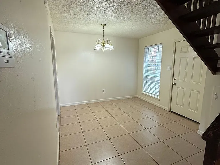 8216B Governor Dr — Photo 12