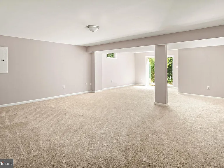 6193 Karas Walk — Photo 19