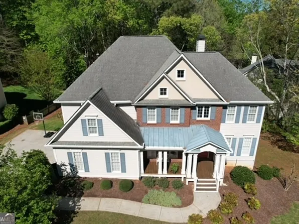 810 River Cove Dr, Dacula, GA 30019