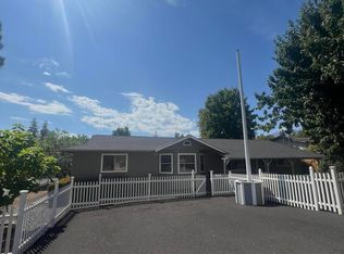 11 Bennett Rd, Weaverville, CA 96093