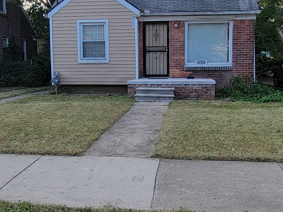 12659 Woodmont Ave