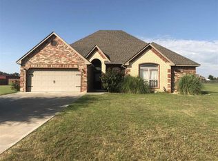 402 Obsidian Dr, Elgin, OK 73538